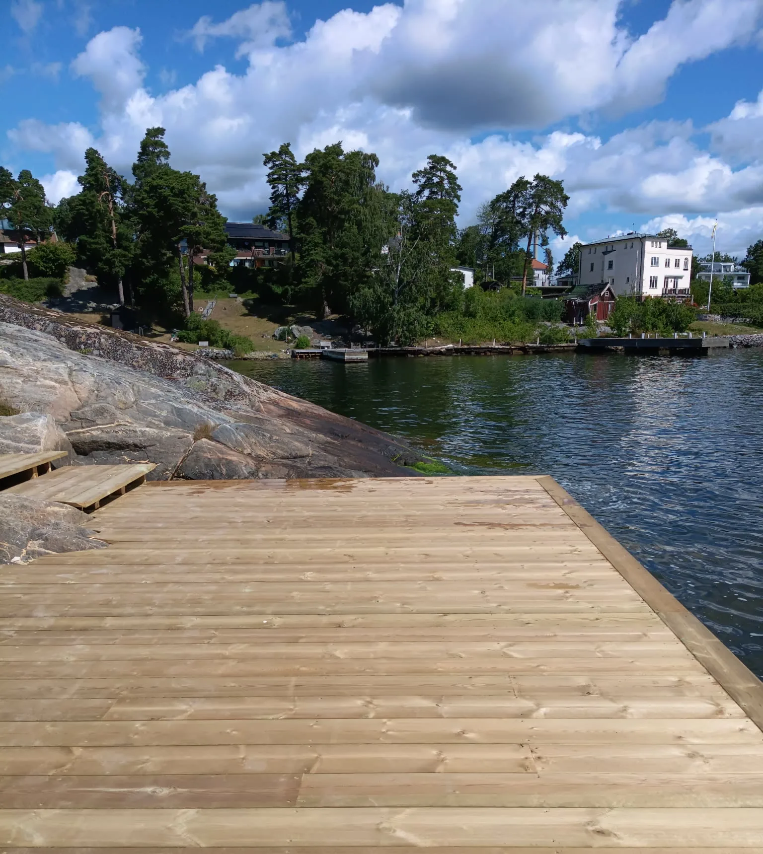 Färdig stenkista brygga på Lidingö Färdig stenkista brygga på Lidingö