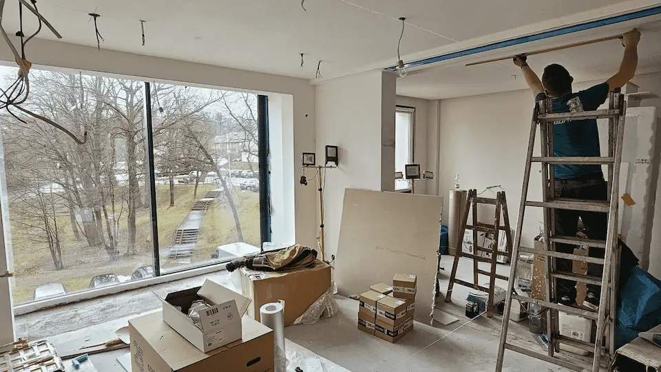 renovering av liten lägenhet i Stockholm med vacker utsikt och fönster renovering av liten lägenhet i Stockholm med vacker utsikt och fönster