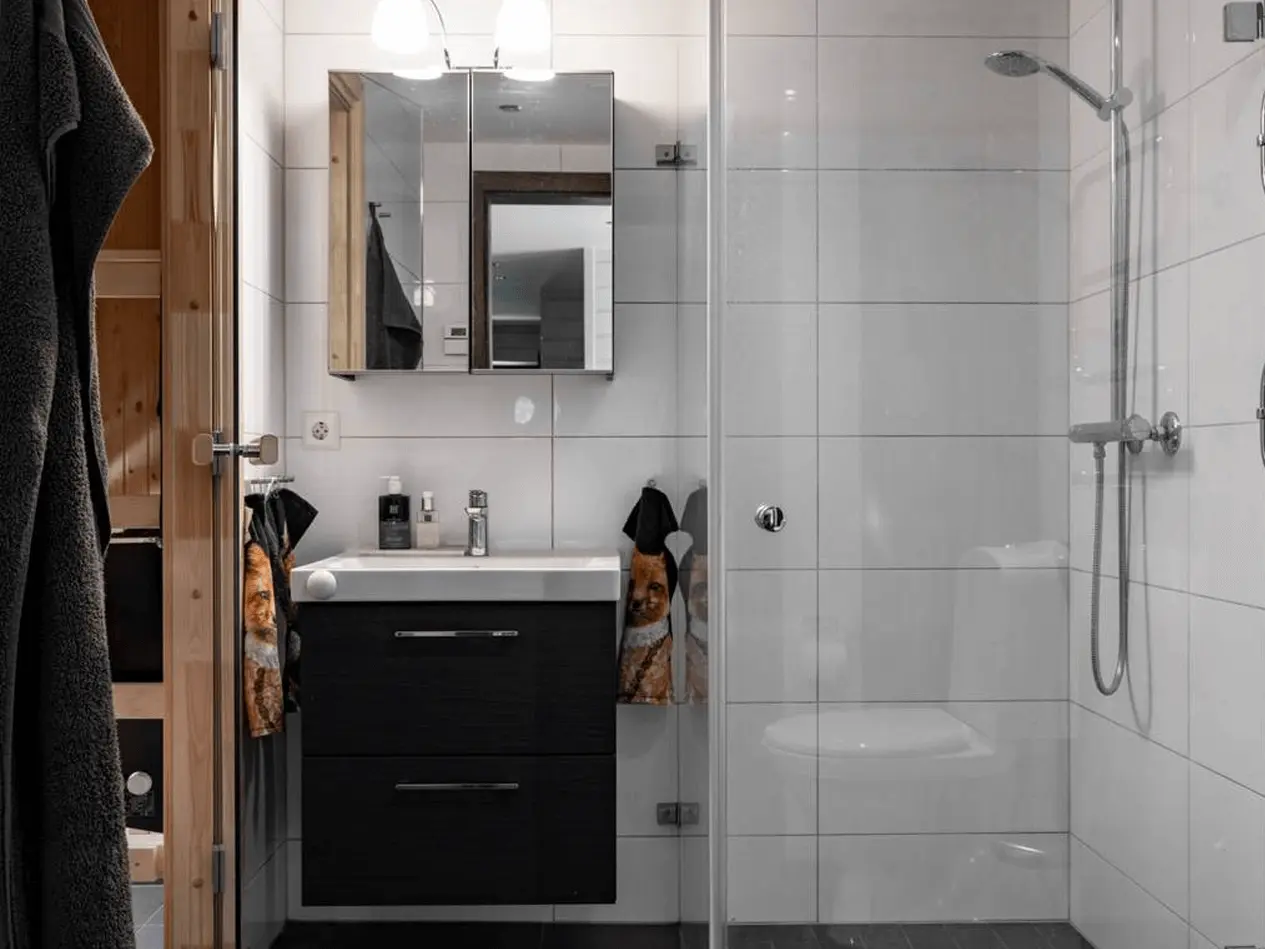 Badrumsrenovering i Stockholm – Bodo (3) Badrumsrenovering i Stockholm – Bodo (3)
